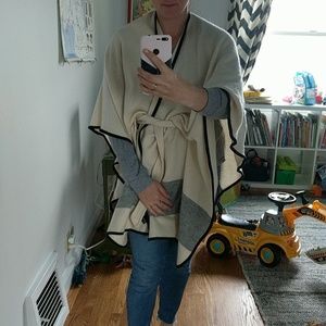 Ann Taylor Jackets & Coats - Ann Taylor draped wool cape Ann Taylor Jackets & Coats - Ann Taylor draped wool cape